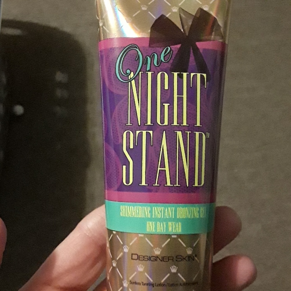 Shimmering bronzer